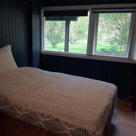 3 Bedrooms 2 Bathrooms River View Apartment